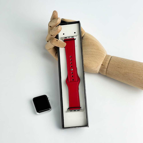 Кожаный ремешок Leather Rivet Clasp на Apple Watch 38/40/41mm Red